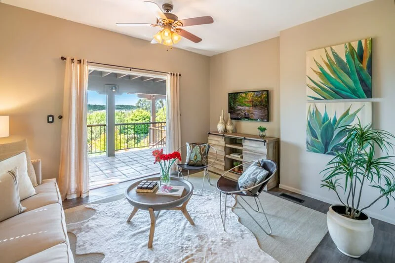 Ocean Outlook guest space